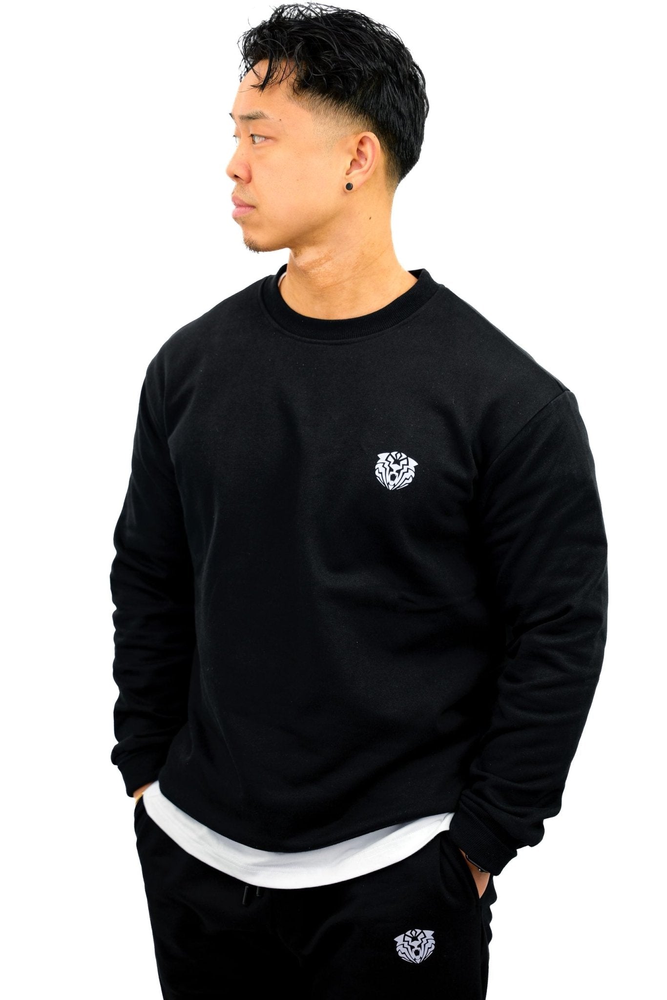Essential Crewneck - HUNGRYTIGER